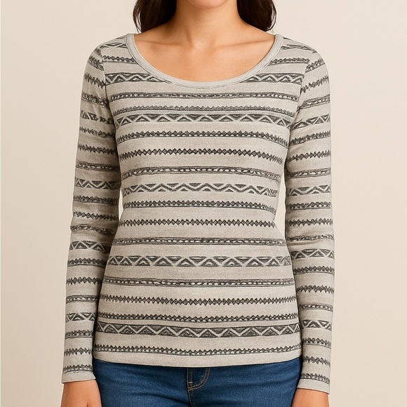 FIFTH SUN Grey Tribal Print Long Sleeve Boxy Fit Top - Picture 2 of 8